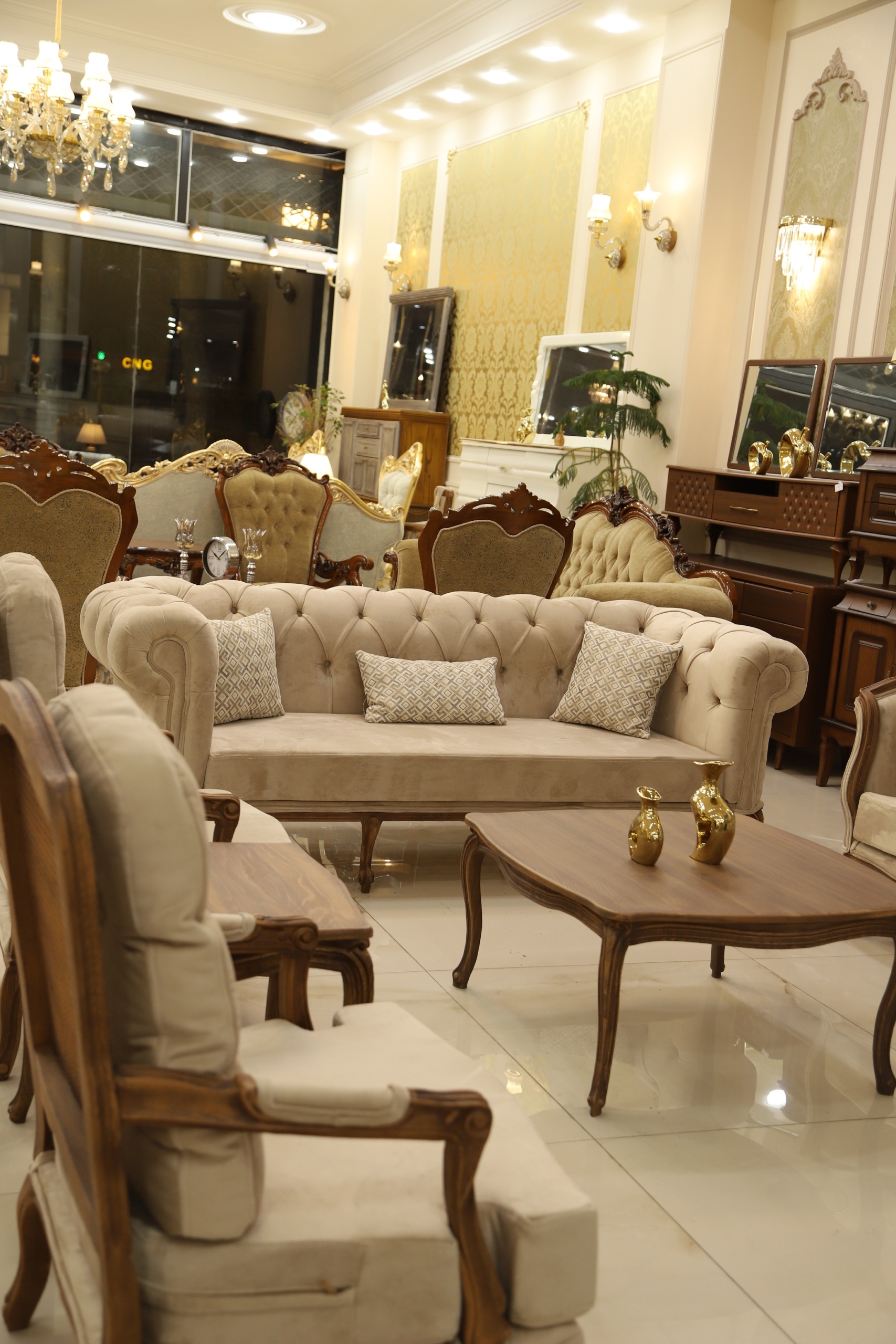 انواع مبلمان کلاسیک